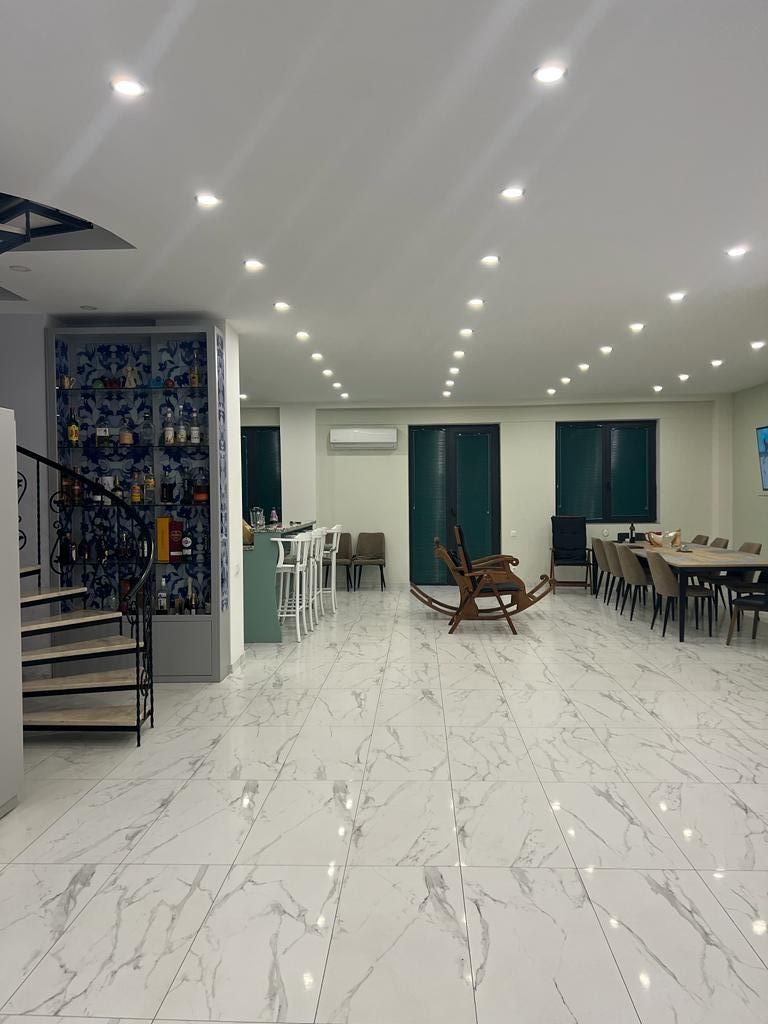 Квартира в Тбилиси, Грузия, 280 м2 фото 3