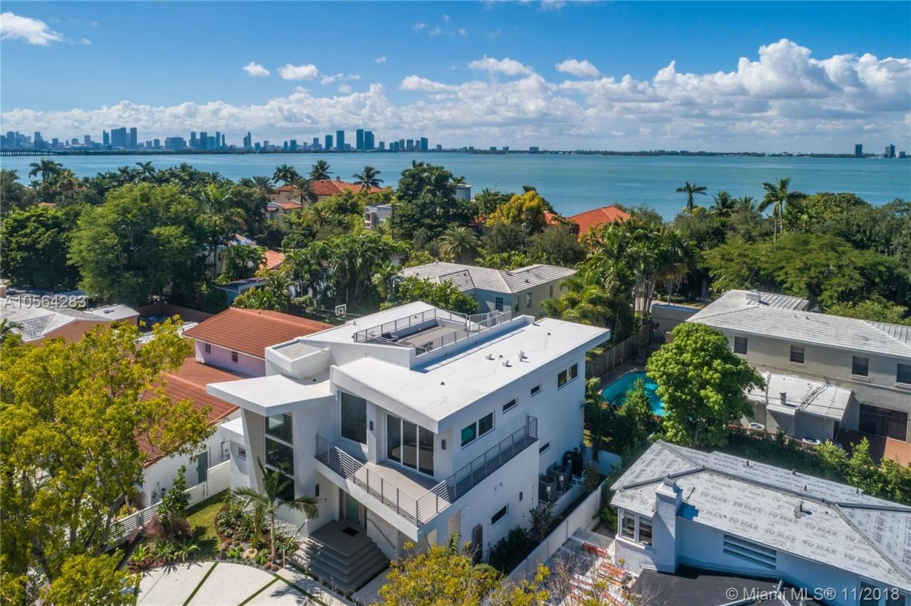 Вилла в Майами, США, 320 м2 фото 3