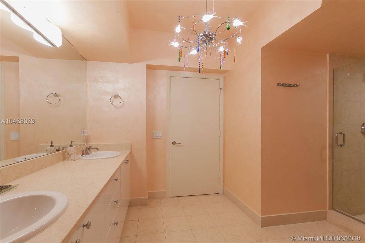 Квартира в Майами, США, 150 м2 фото 5