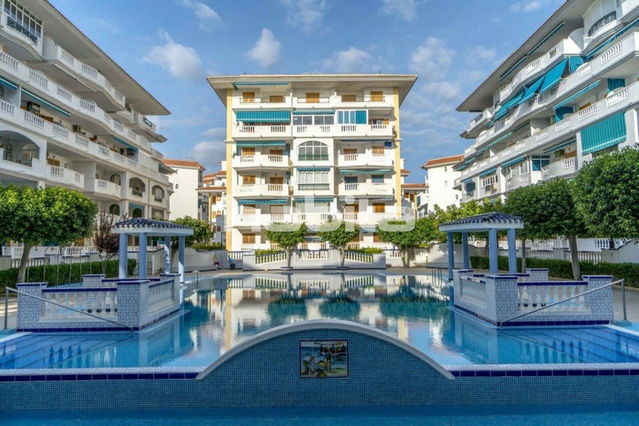 Апартаменты в Торревьехе, Испания, 48 м2 фото 4