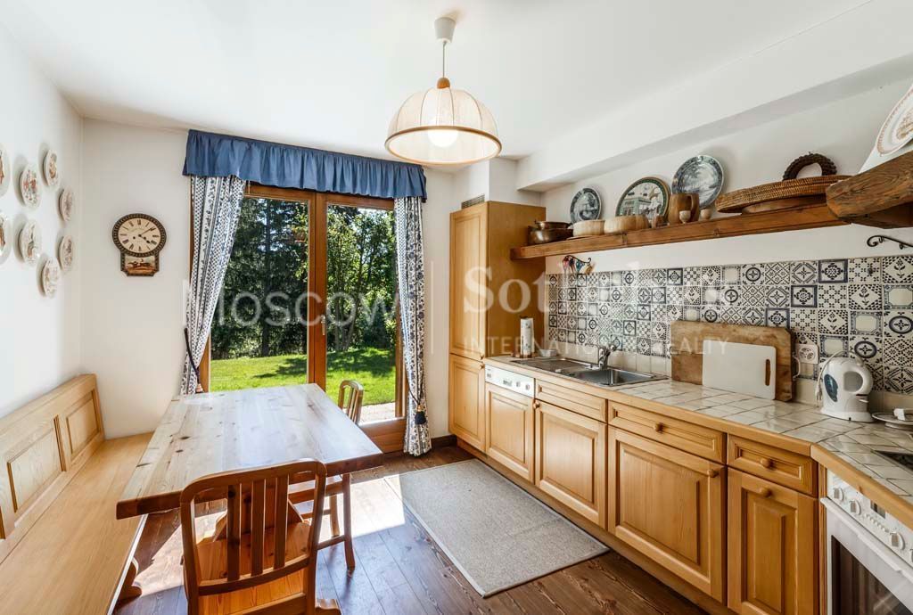 Апартаменты в Кран-Монтане, Швейцария, 130 м2 фото 2