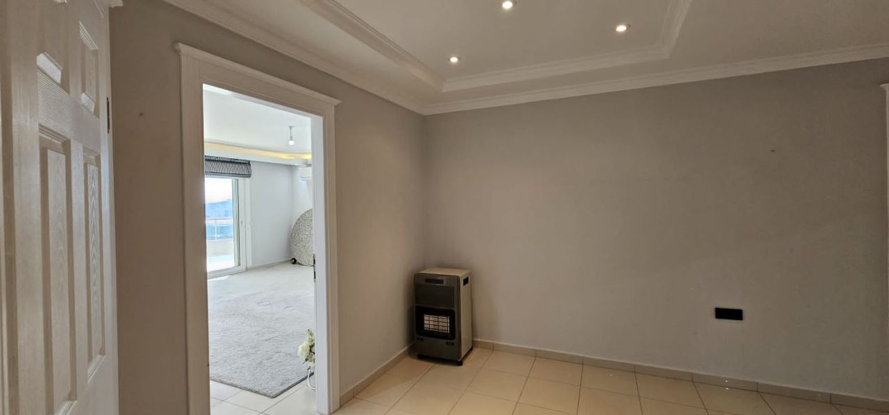 Квартира в Алании, Турция, 180 м2 фото 2