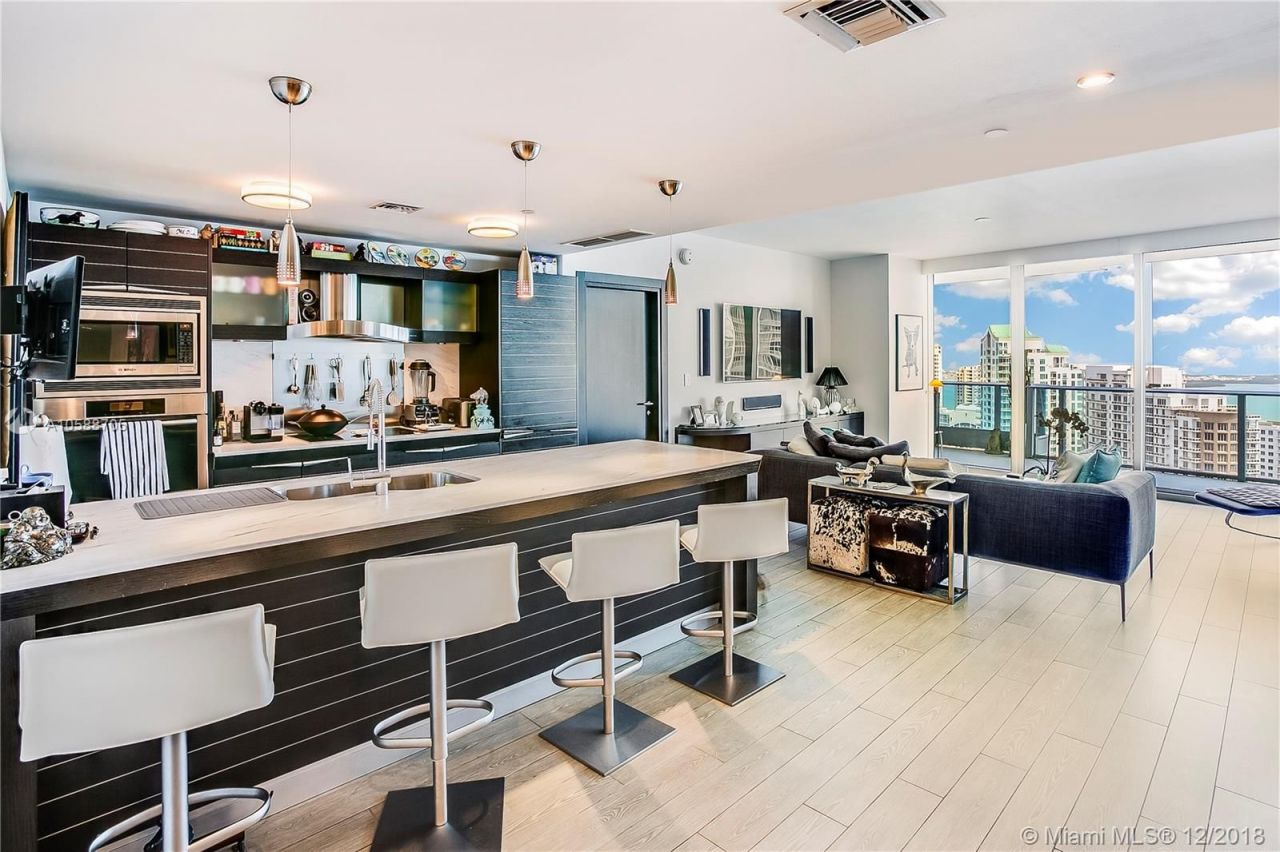 Квартира в Майами, США, 150 м2 фото 5