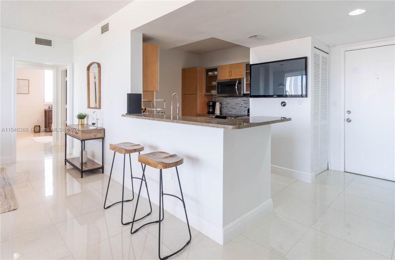 Квартира в Майами, США, 130 м2 фото 5