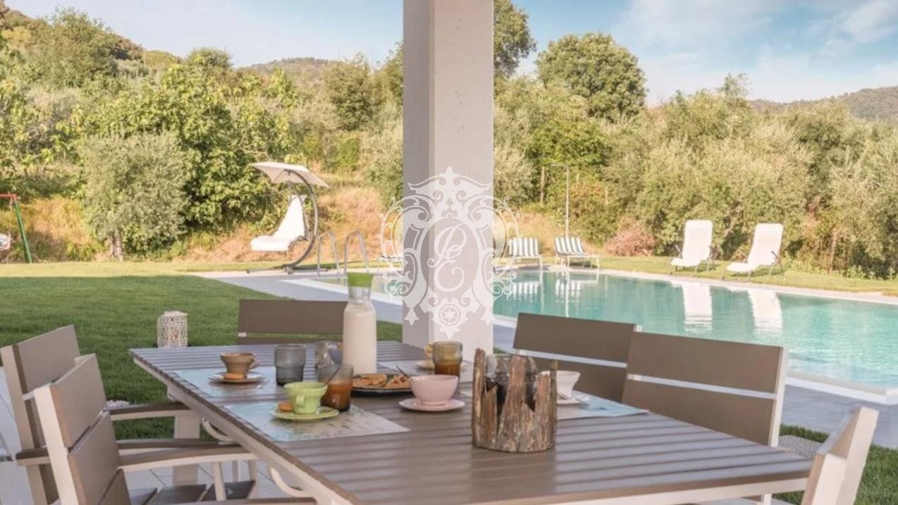 Вилла в Кортоне, Италия, 290 м2 фото 4