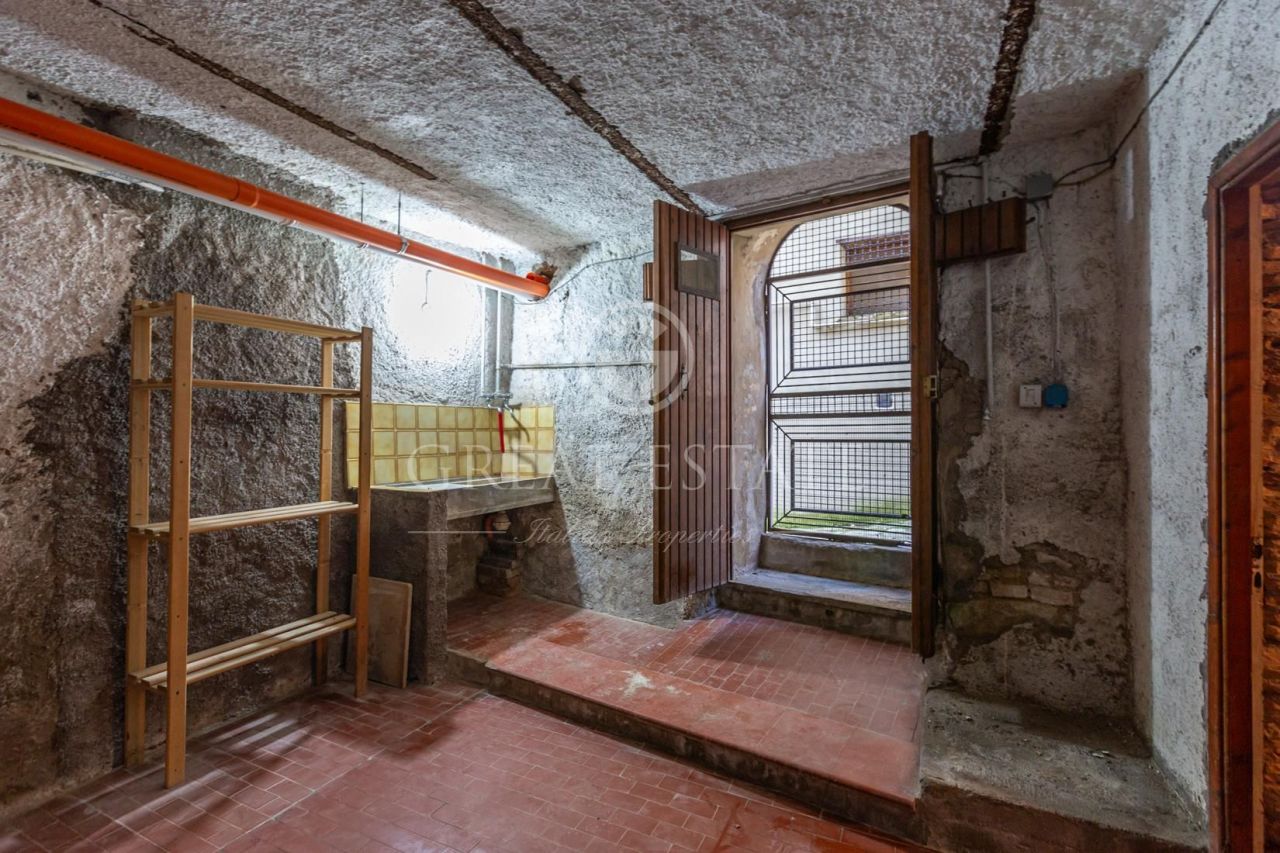 Апартаменты в Четоне, Италия, 154 м2 фото 2