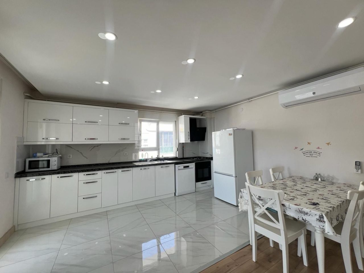 Квартира в Анталии, Турция, 200 м2 фото 3