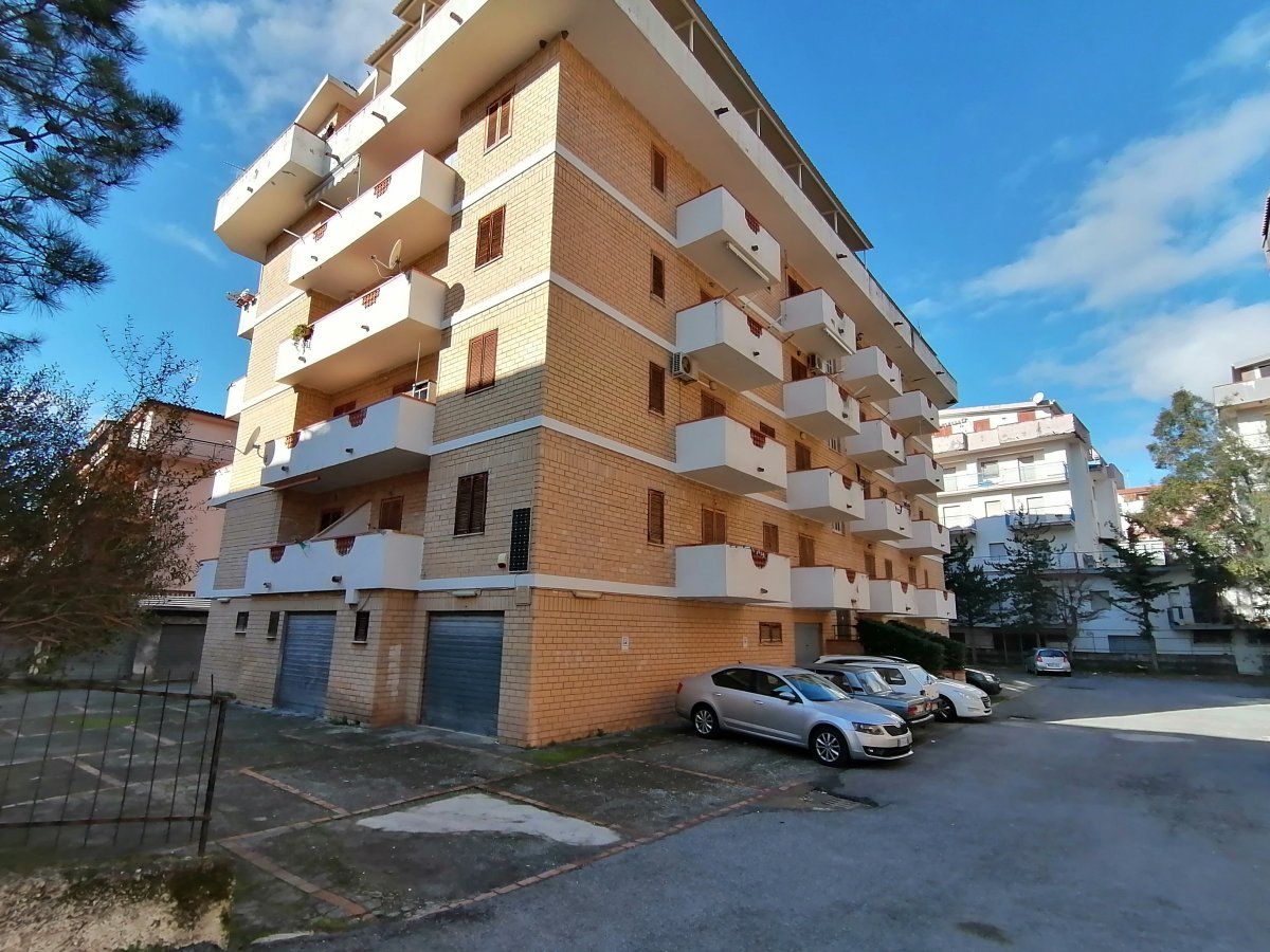 Пентхаус в Скалее, Италия, 70 м2 фото 2