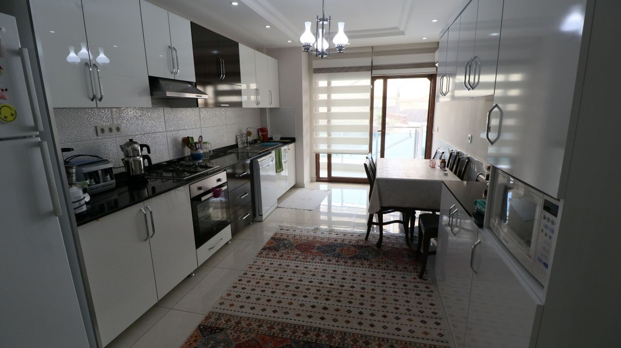 Квартира в Алании, Турция, 200 м2 фото 5