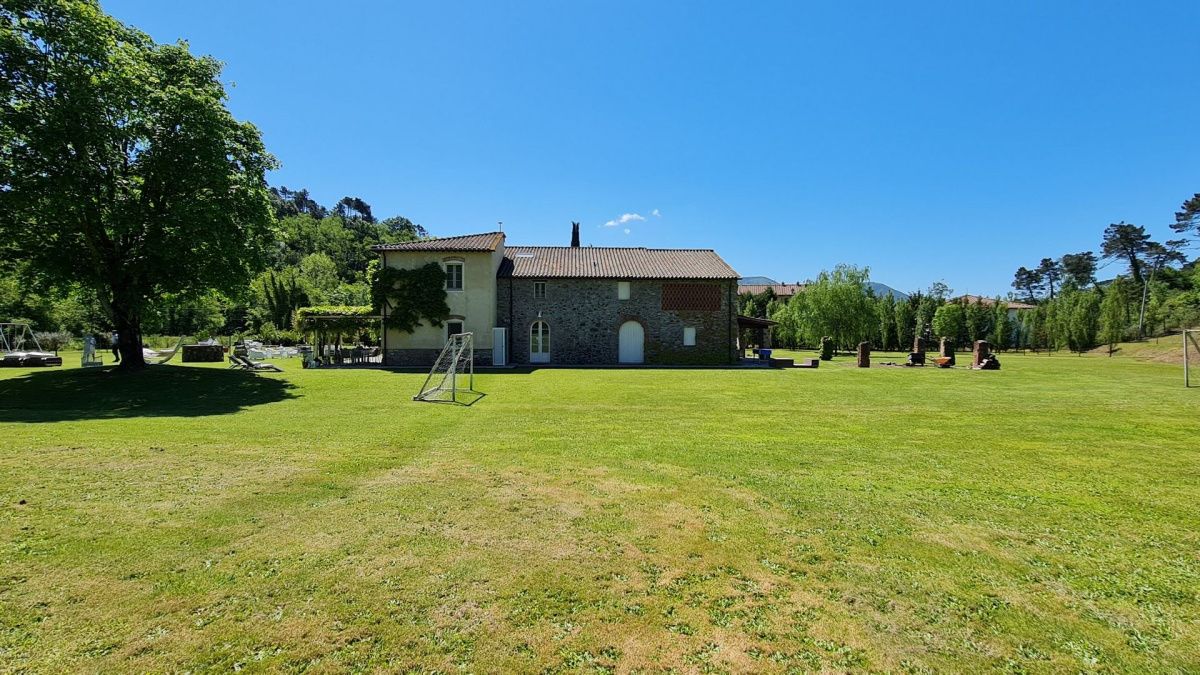 Дом в Лукке, Италия, 500 м2 фото 4