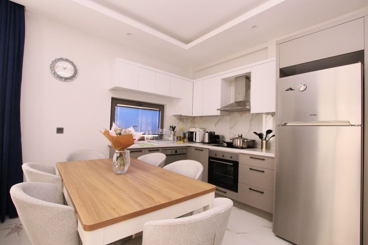 Квартира в Алании, Турция, 1 000 м2 фото 4
