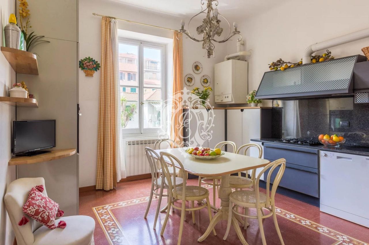 Квартира в Леванто, Италия, 140 м2 фото 4