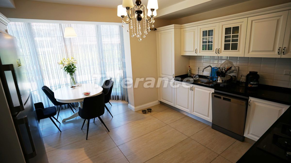 Вилла в Анталии, Турция, 340 м2 фото 2