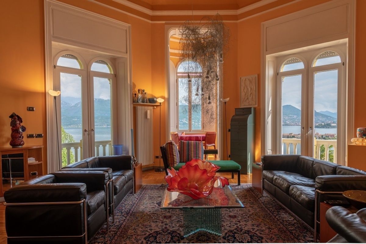 Квартира у озера Маджоре, Италия, 122 м2 фото 2