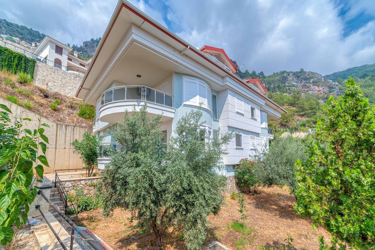 Квартира в Алании, Турция, 110 м2 фото 3