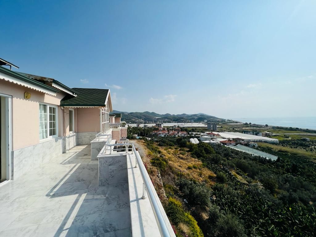 Квартира в Алании, Турция, 245 м2 фото 2