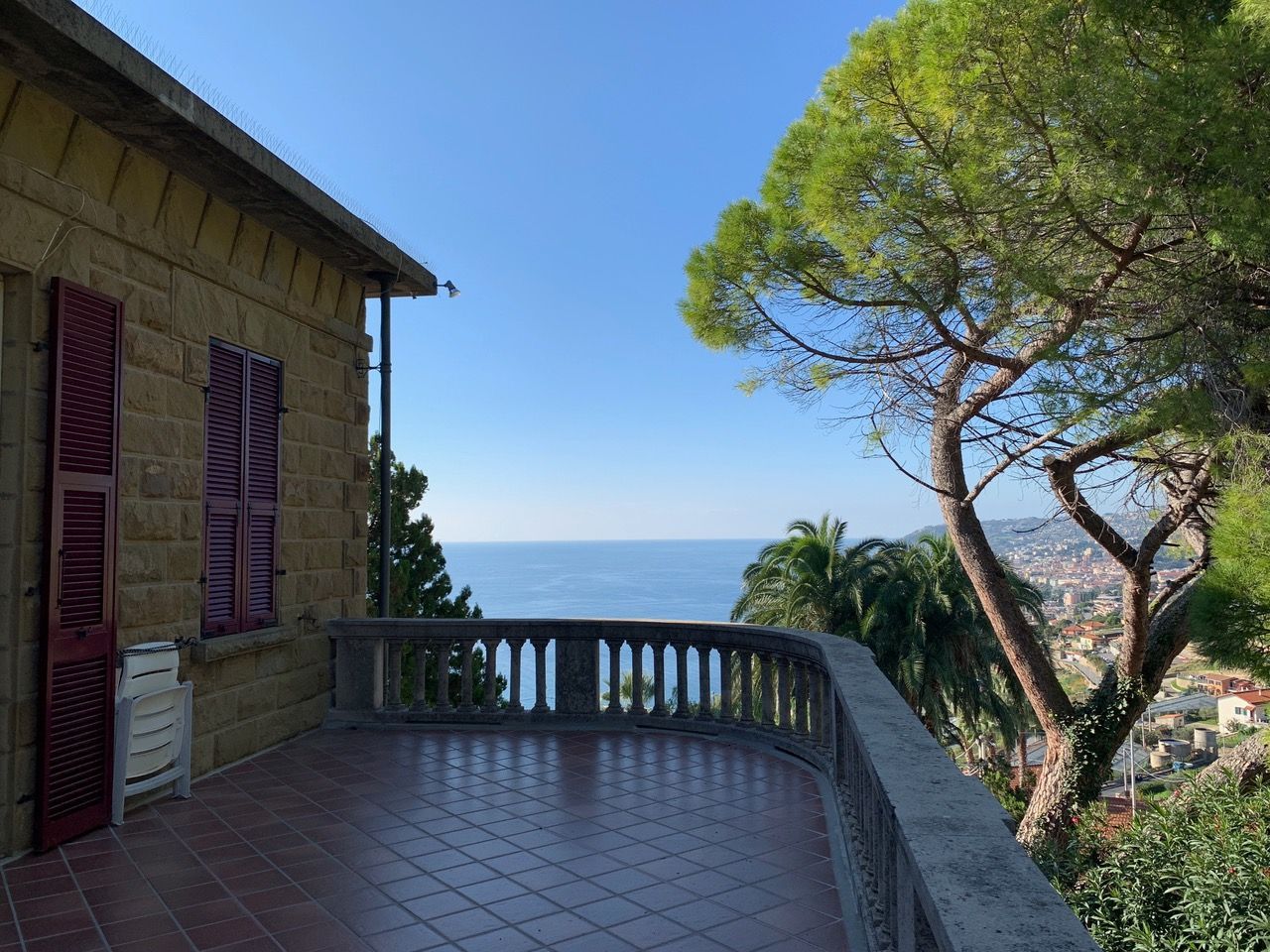 Вилла в Сан-Ремо, Италия, 330 м2 фото 3
