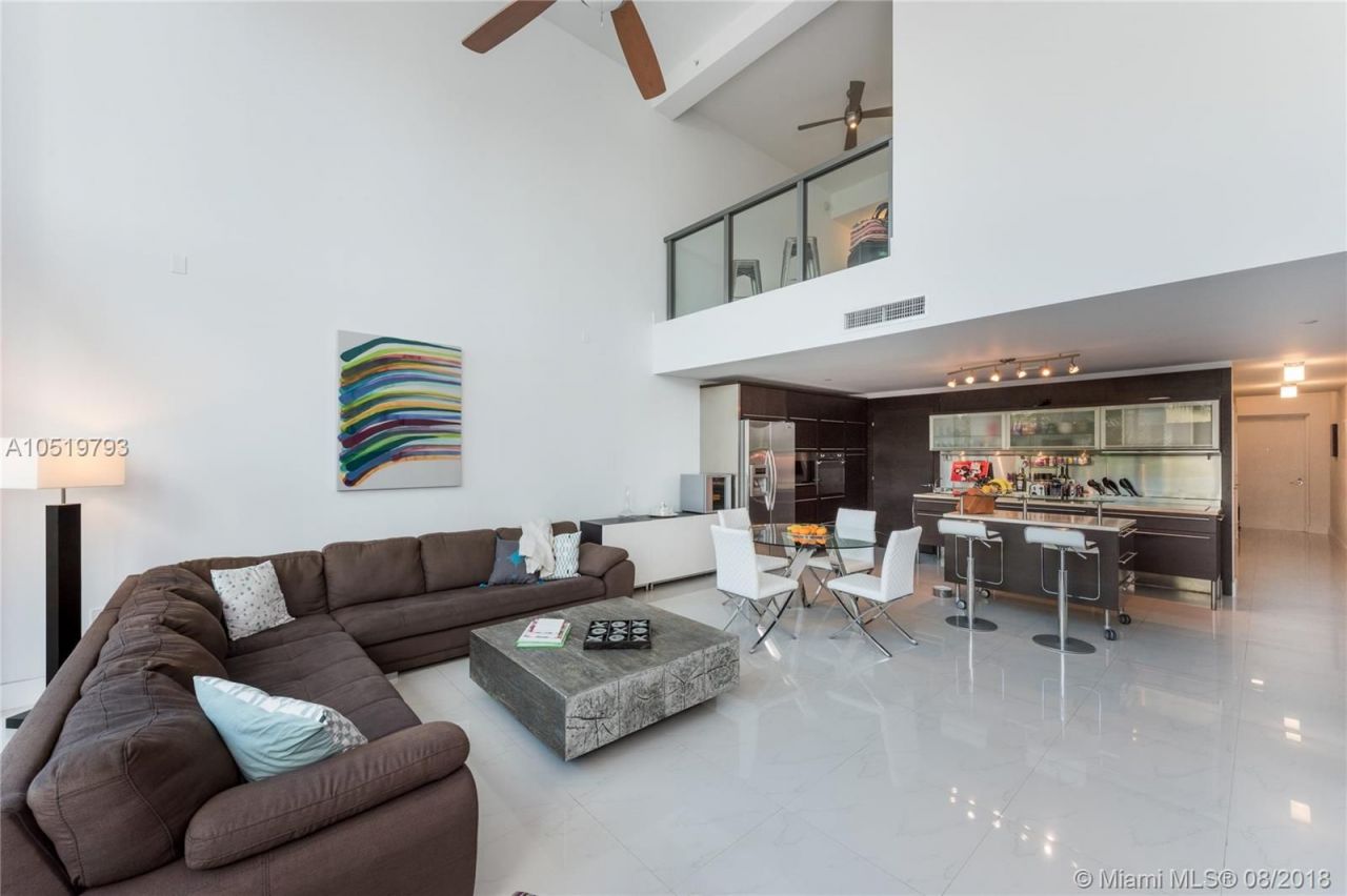Лофт в Майами, США, 160 м2 фото 2