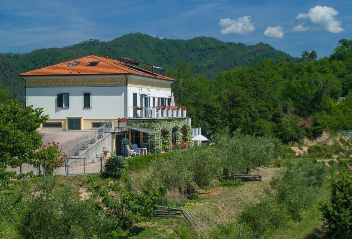 Дом в Специи, Италия, 500 м2 фото 2