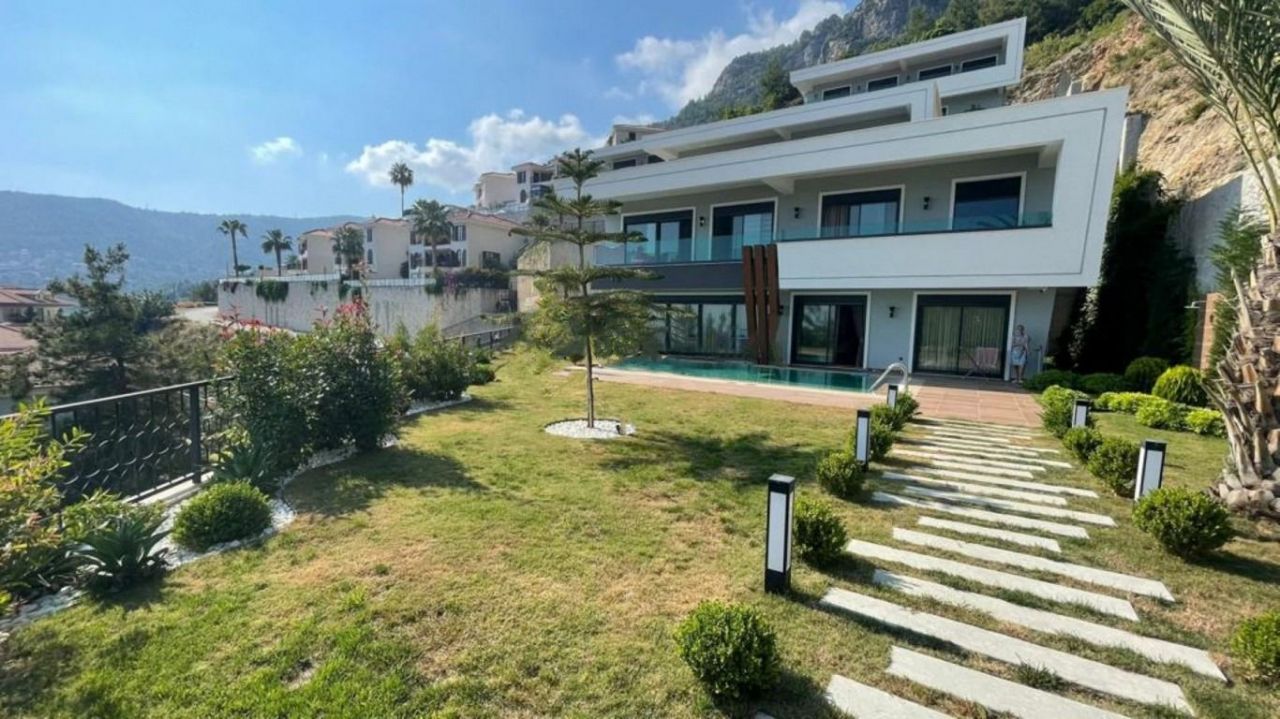 Вилла в Алании, Турция, 275 000 м2 фото 2