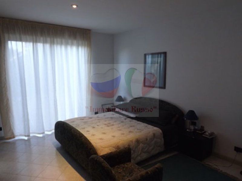 Вилла в Сан-Ремо, Италия, 700 м2 фото 4