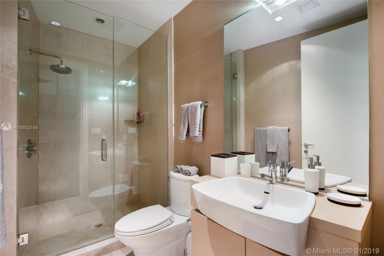 Квартира в Майами, США, 230 м2 фото 5