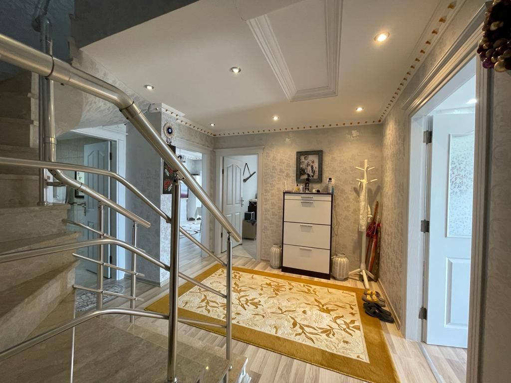 Квартира в Алании, Турция, 185 м2 фото 2