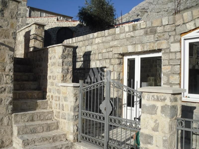 Дом в Режевичах, Черногория, 350 м2 фото 5