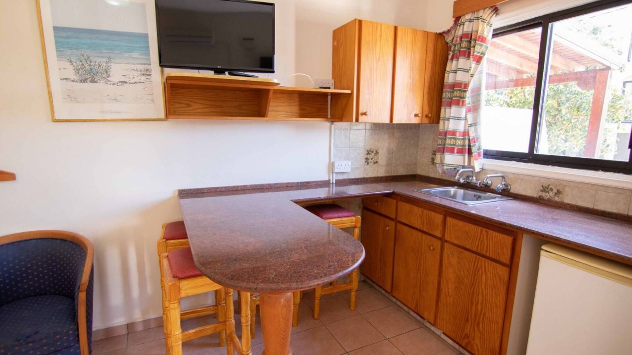 Апартаменты в Айя-Напе, Кипр, 30 м2 фото 4