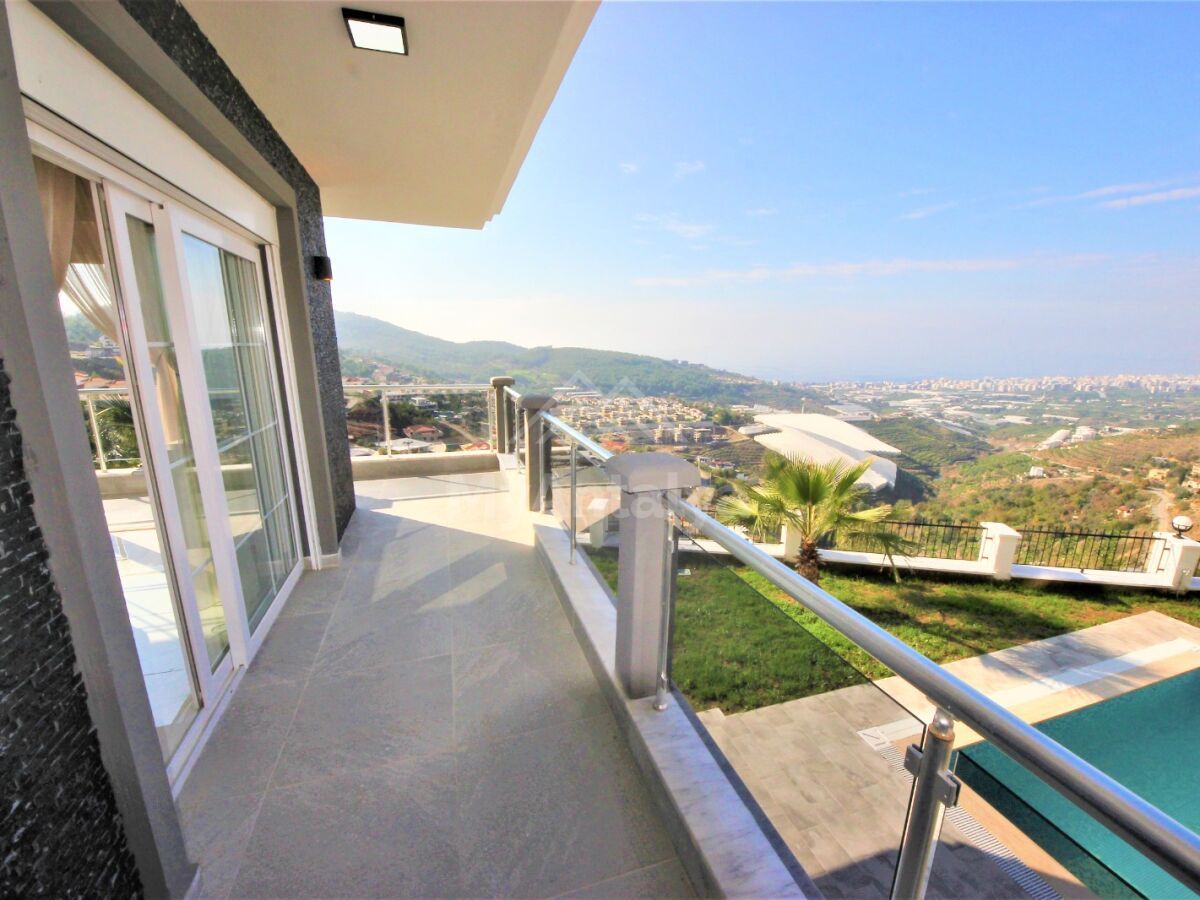 Вилла в Алании, Турция, 220 м2 фото 3