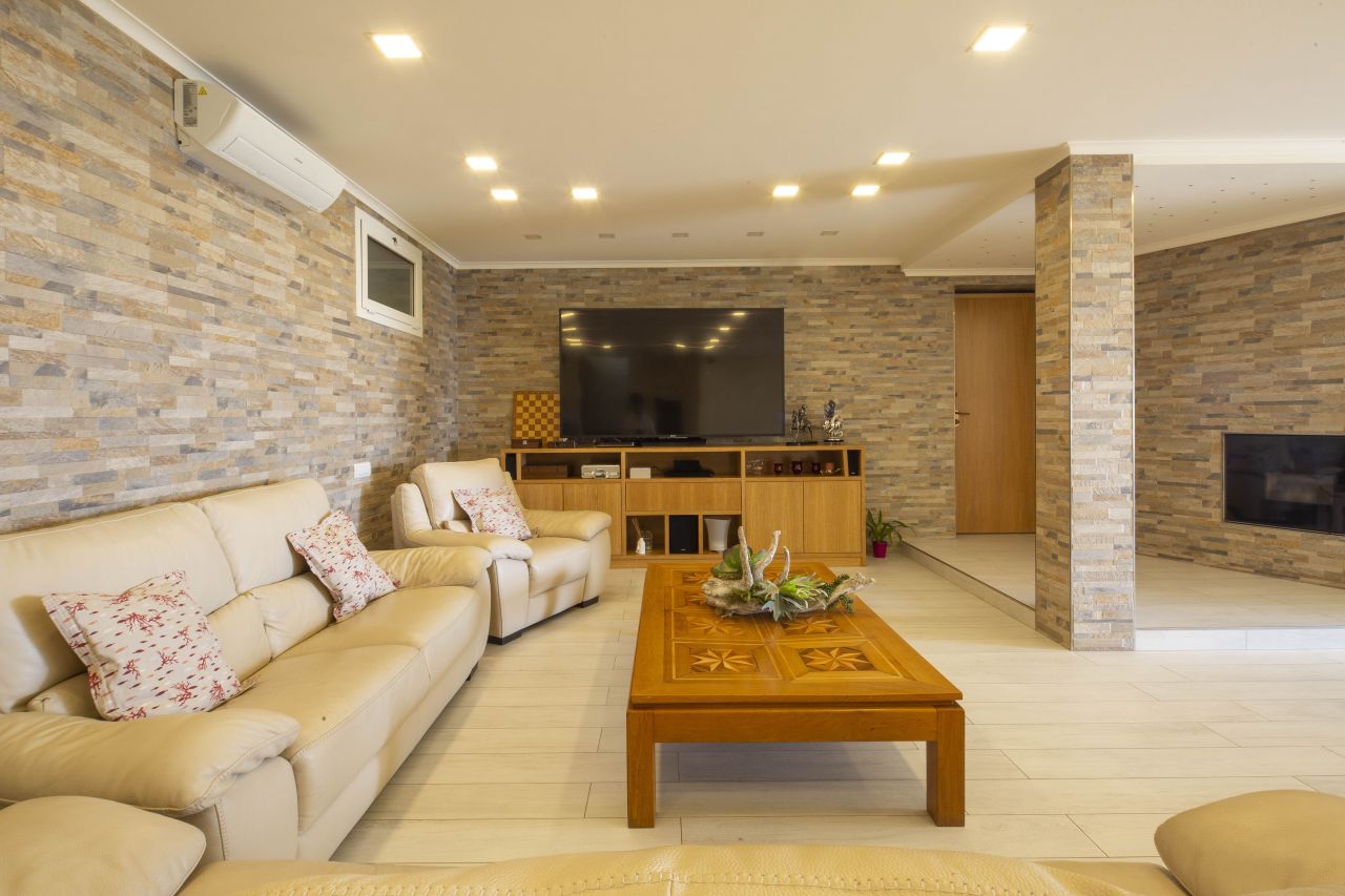 Вилла в Сан-Ремо, Италия, 450 м2 фото 4