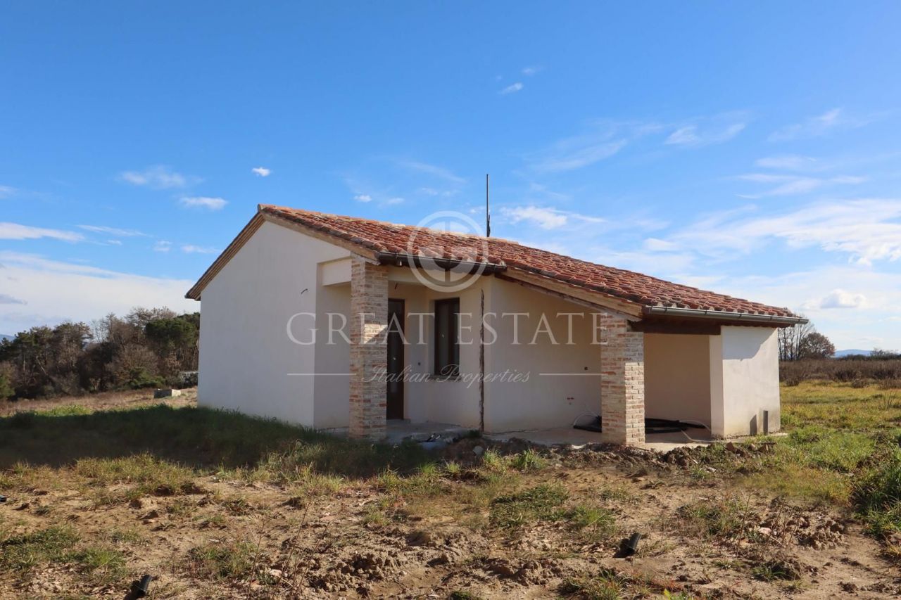 Дом в Кастильоне-дель-Лаго, Италия, 318.9 м2 фото 4