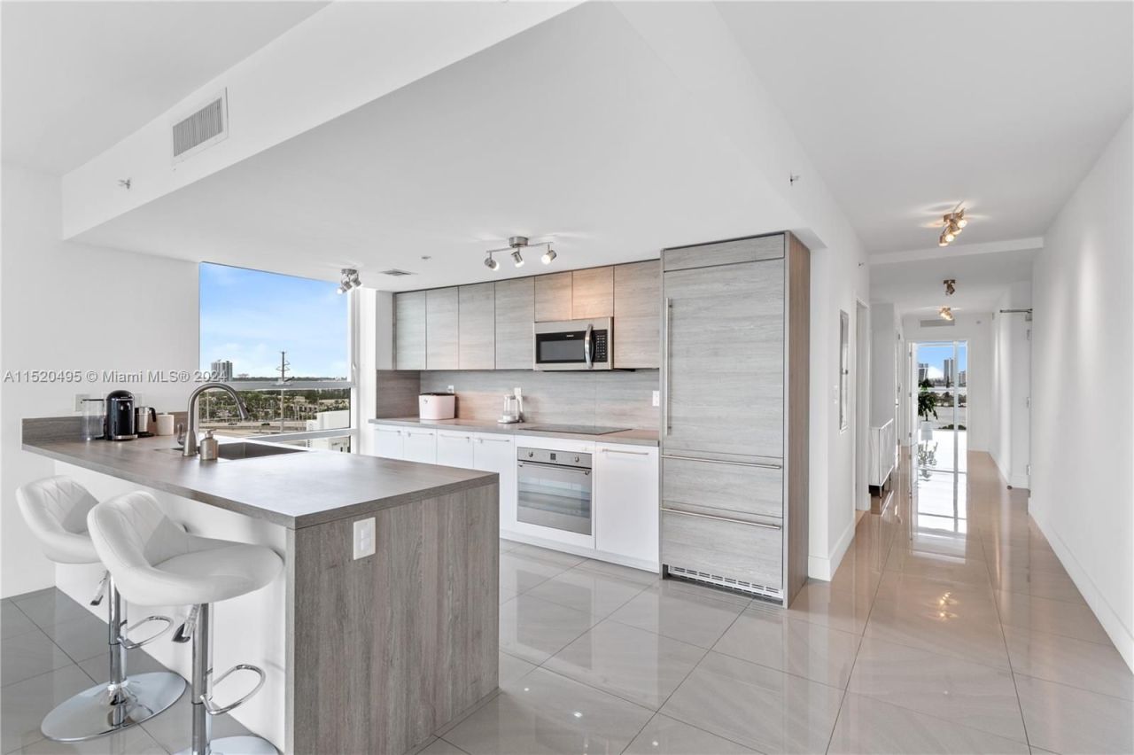 Квартира в Майами, США, 160 м2 фото 4