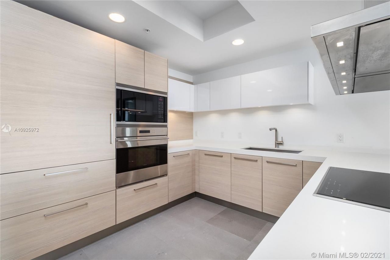 Квартира в Майами, США, 180 м2 фото 4