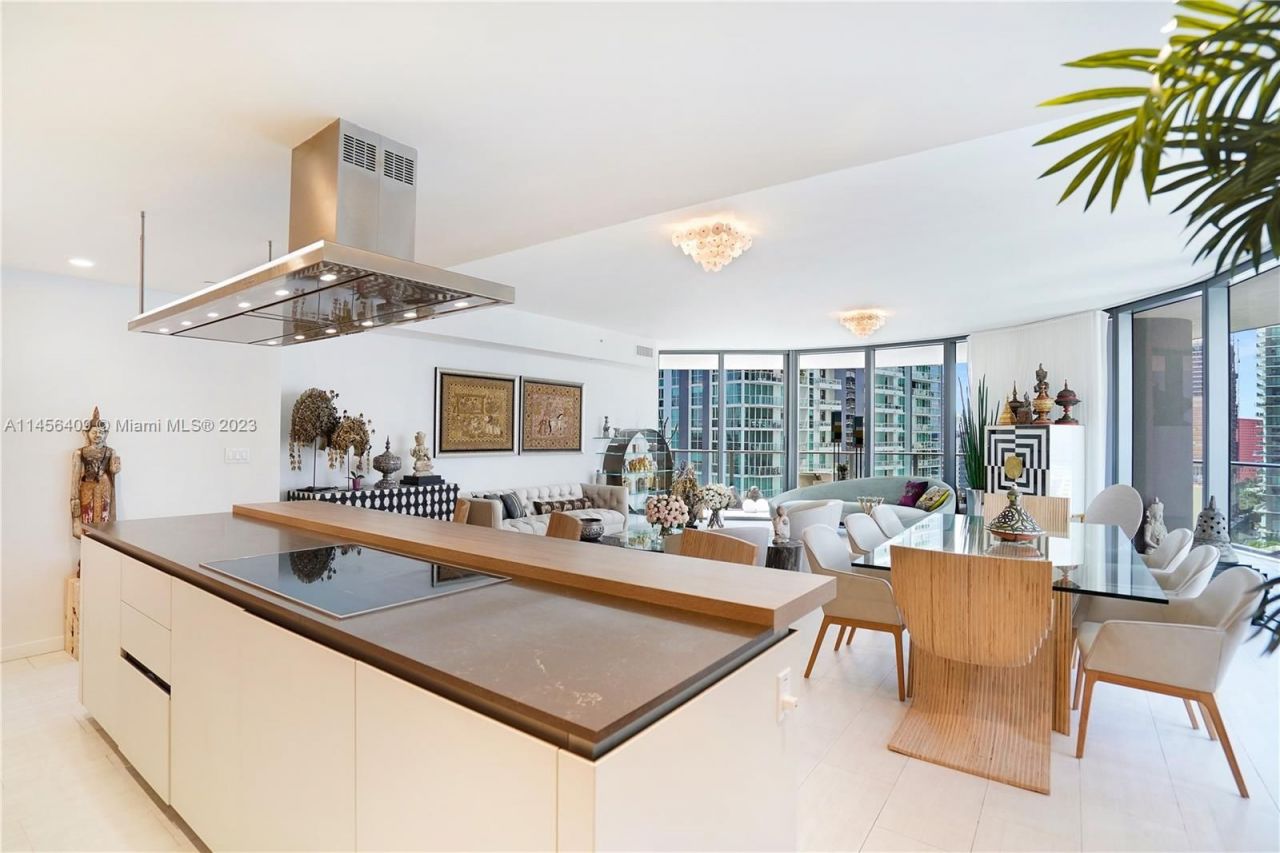 Квартира в Майами, США, 180 м2 фото 3