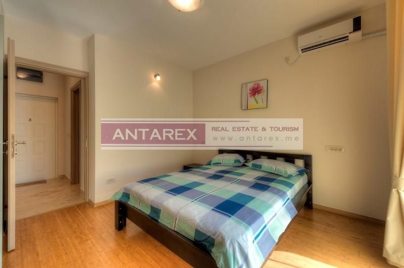 Апартаменты в Тивате, Черногория, 75 м2 фото 4