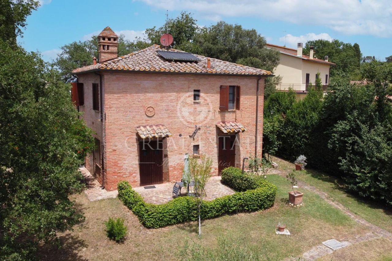 Дом в Кастильоне-дель-Лаго, Италия, 265 м2 фото 3