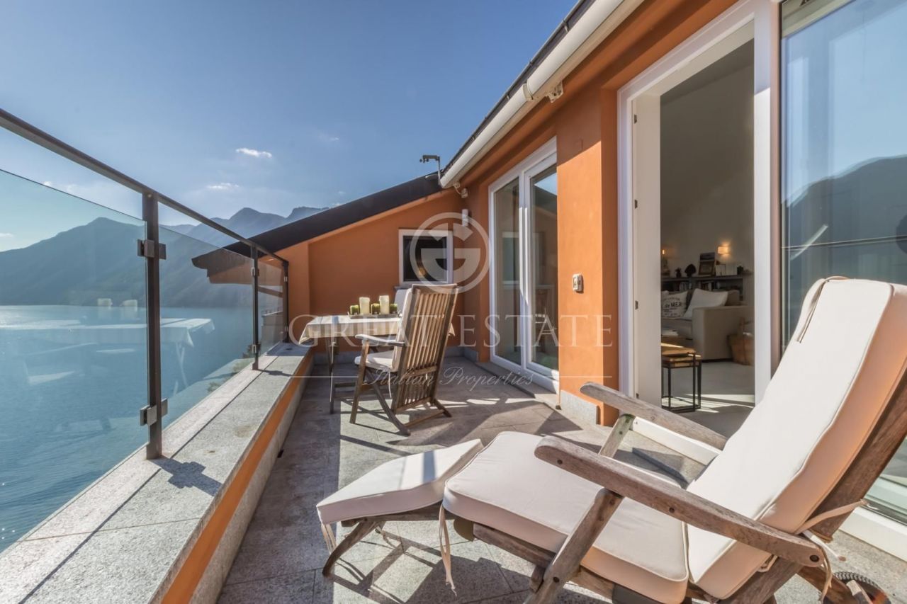 Апартаменты в Комо, Италия, 350 м2 фото 3