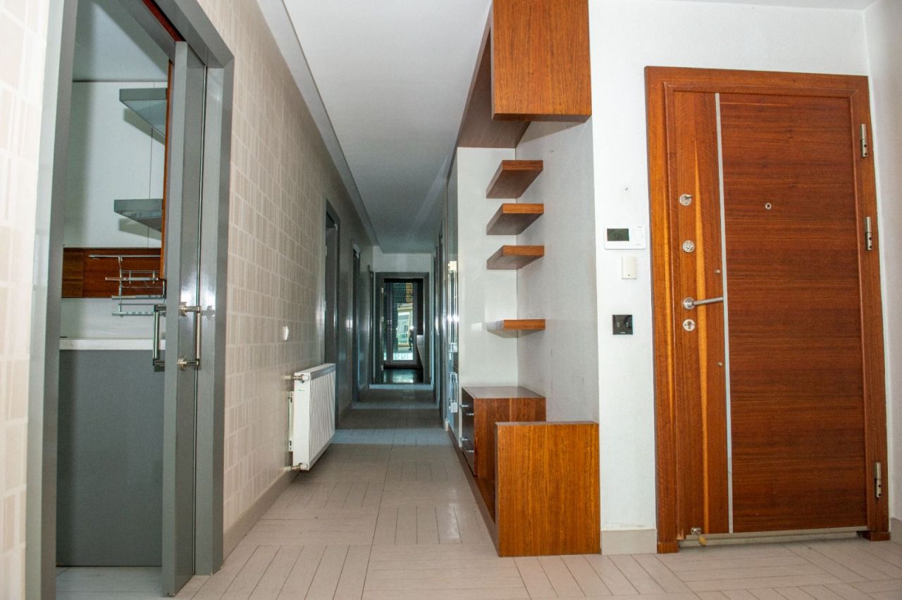 Квартира в Анталии, Турция, 230 м2 фото 4