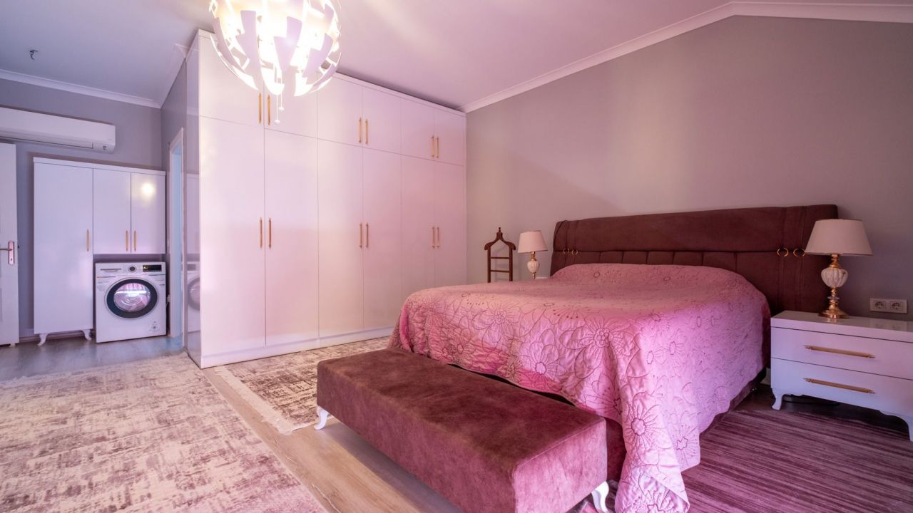 Квартира в Алании, Турция, 260 м2 фото 4