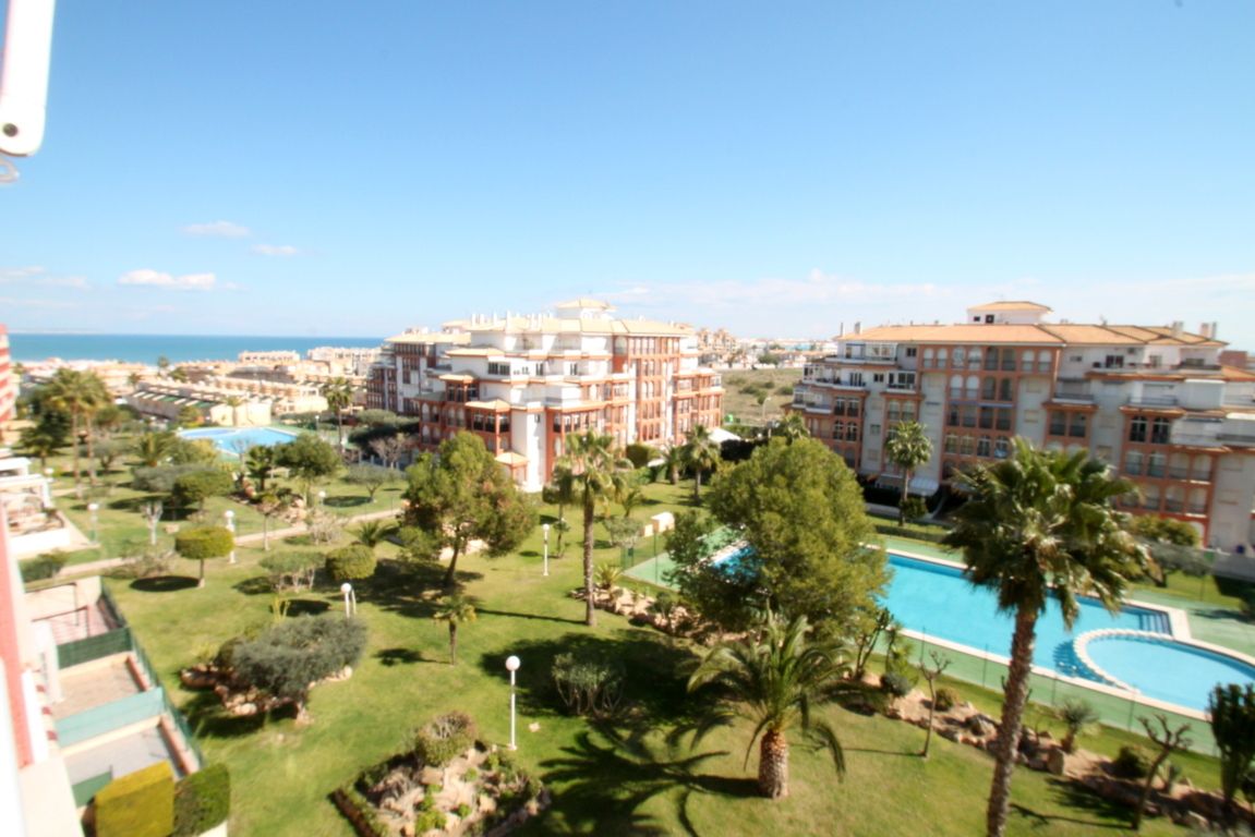 Апартаменты в Торревьехе, Испания, 60 м2 фото 2