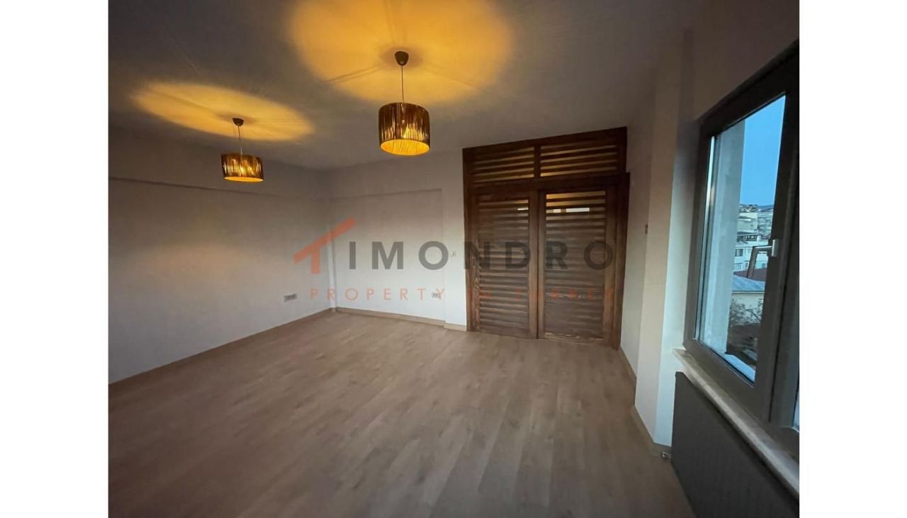 Квартира в Стамбуле, Турция, 180 м2 фото 2