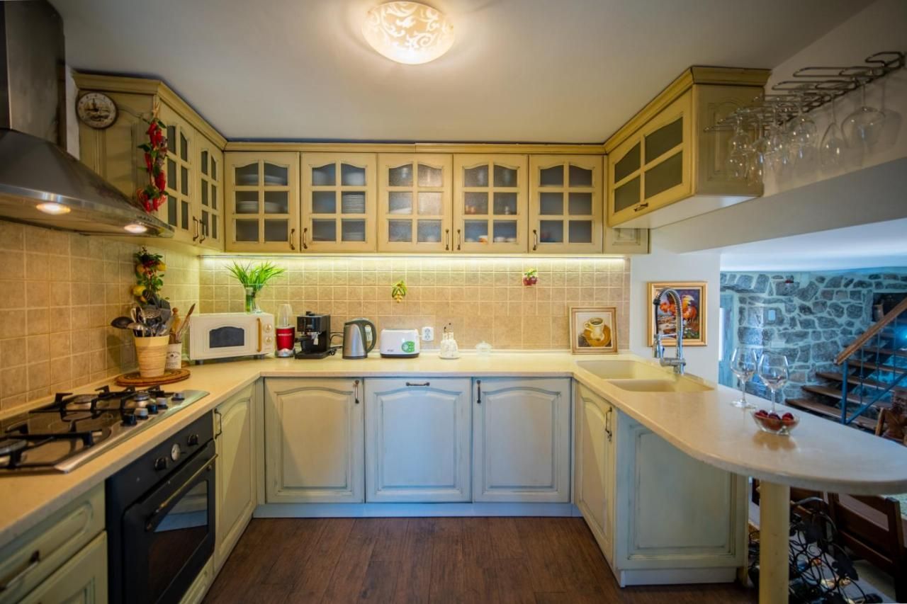 Дом в Тивате, Черногория, 150 м2 фото 2