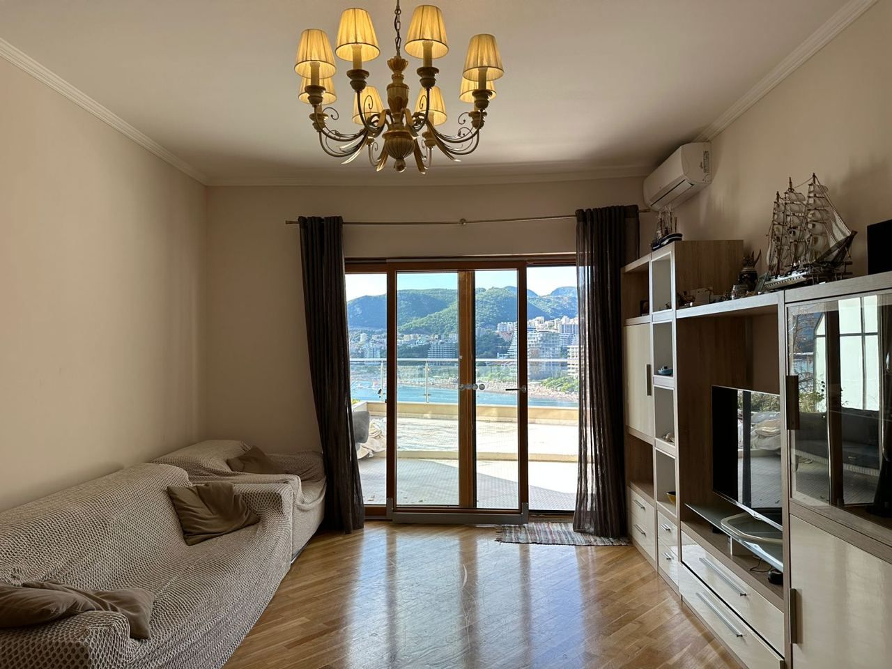 Квартира в Будве, Черногория, 140 м2 фото 2