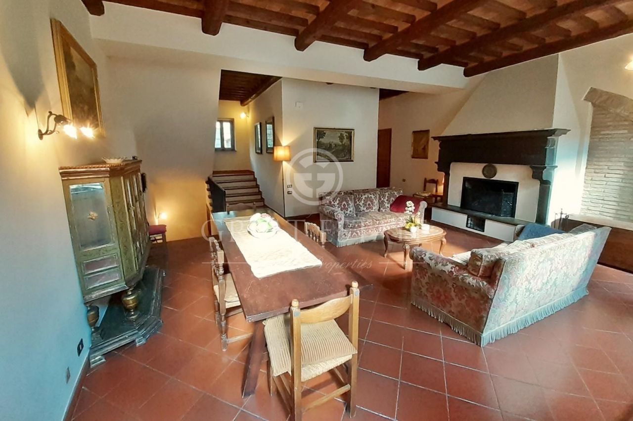 Апартаменты в Губбио, Италия, 236.75 м2 фото 5