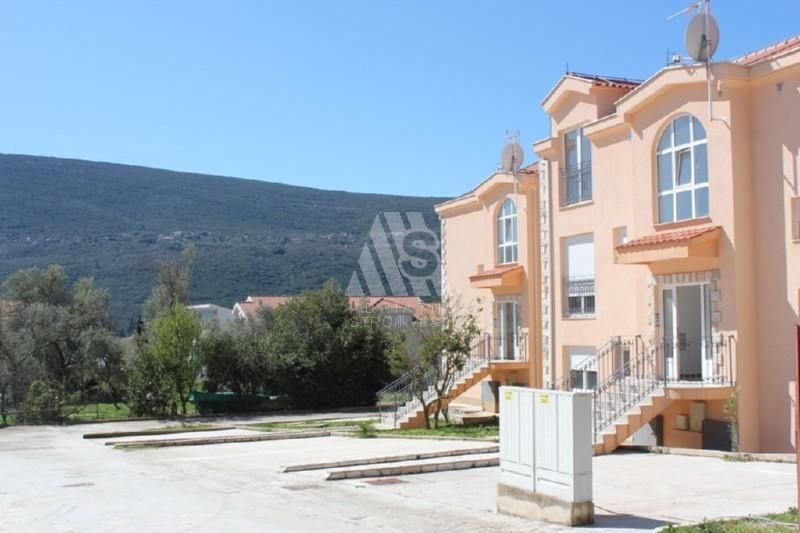 Квартира в Дженовичах, Черногория, 50 м2 фото 3
