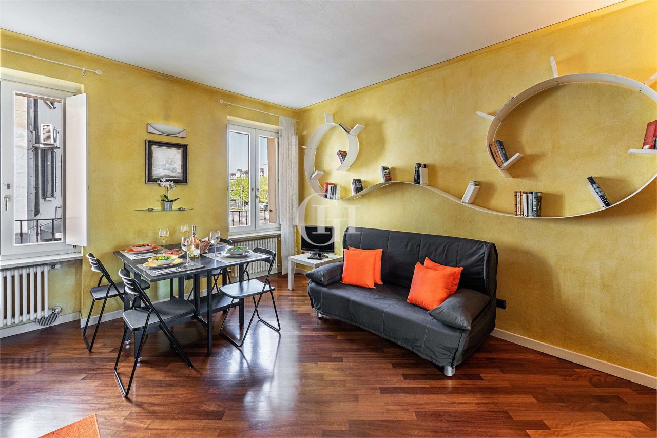 Квартира у озера Гарда, Италия, 65 м2 фото 4