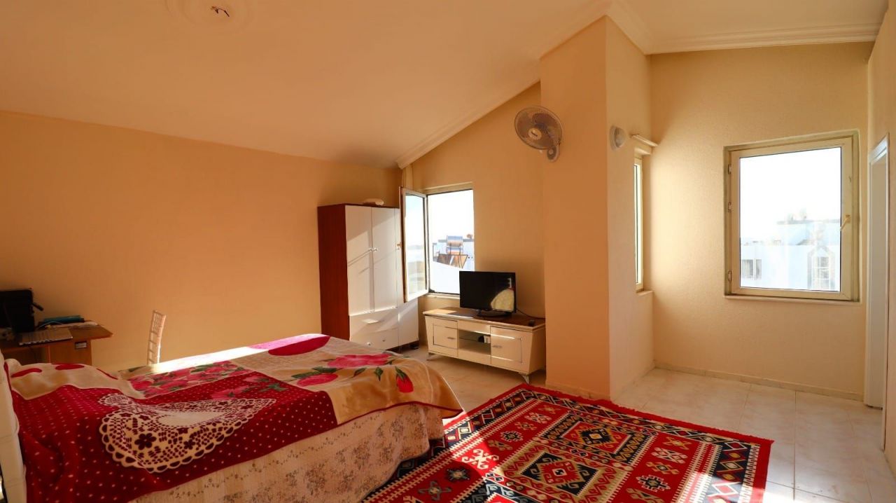 Квартира в Мерсине, Турция, 220 м2 фото 5