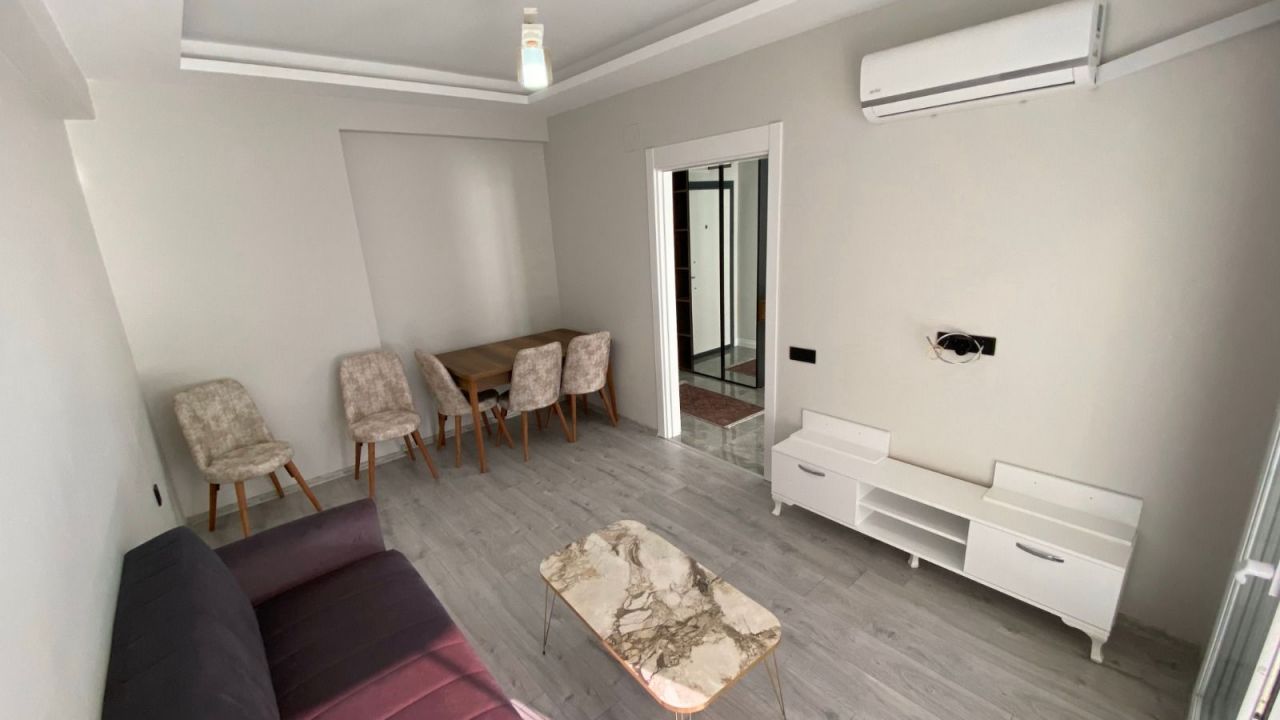 Квартира в Мерсине, Турция, 60 м2 фото 2