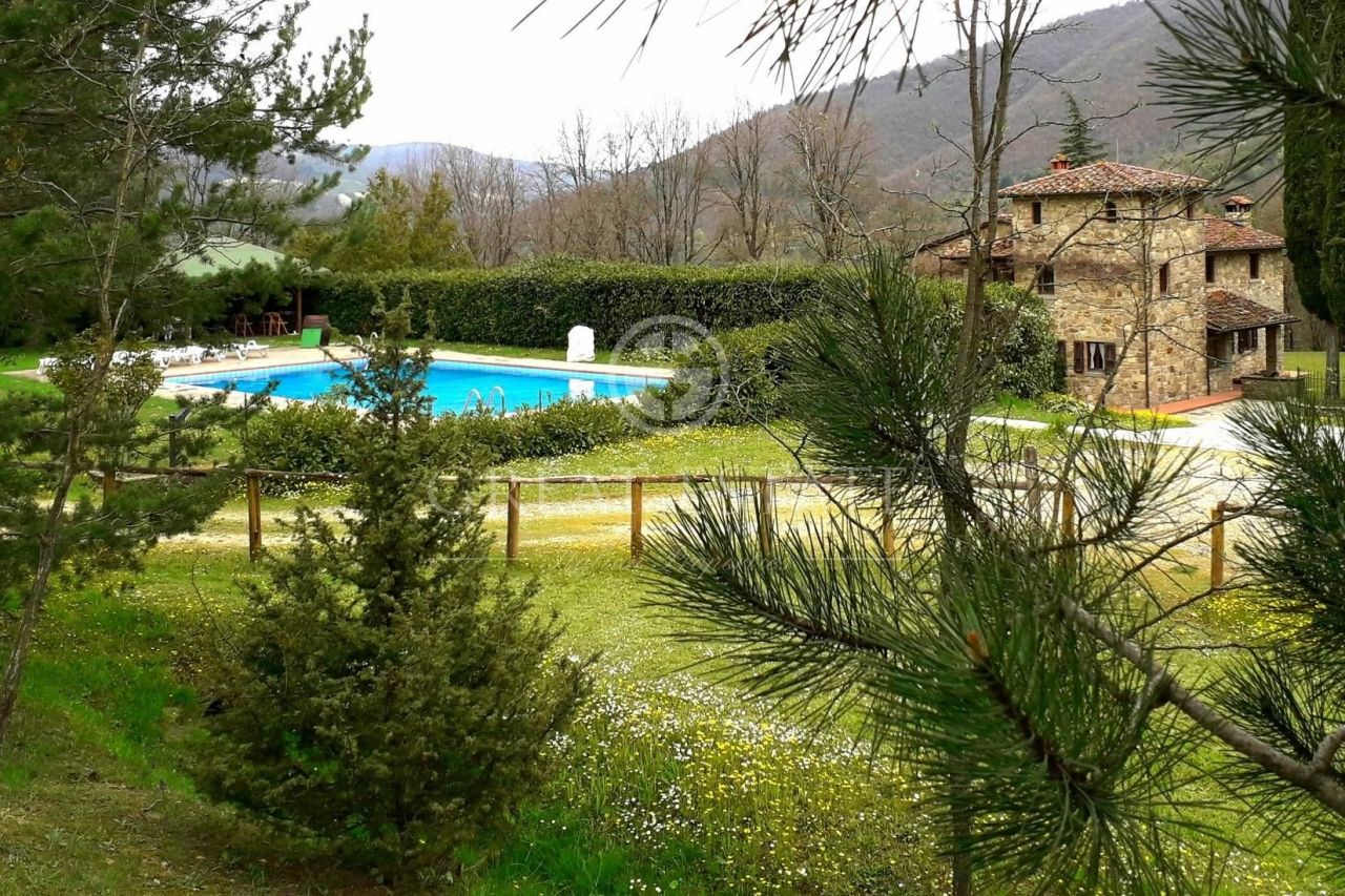 Дом в Кьюси, Италия, 1 030 м2 фото 2